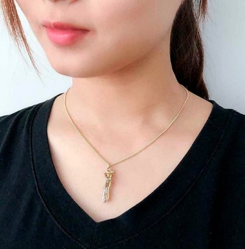 Affectionate Hug Necklace for Couples Valentine's Day Necklace for Boyfriend Girlsfriend Hugging Pendant Couple Necklace Embrace Necklace for Women Men